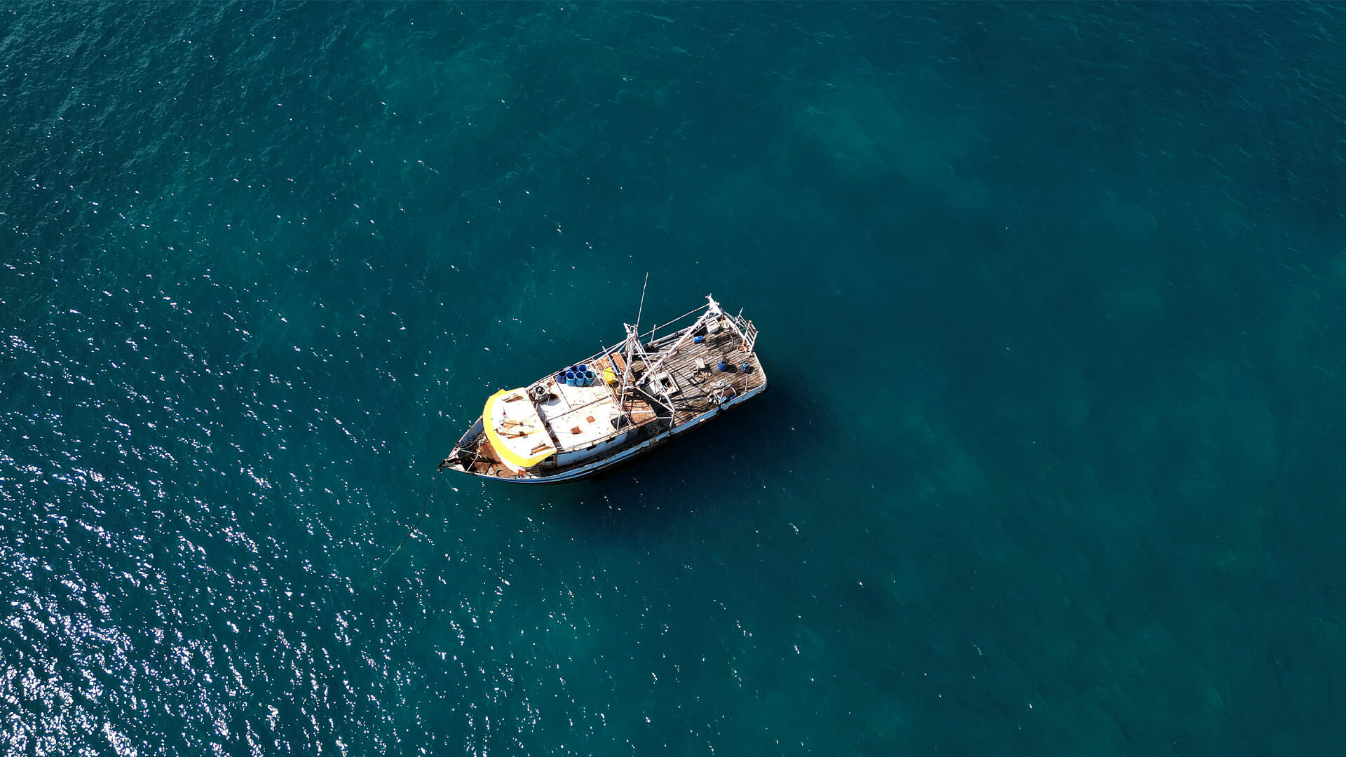 Barco playa los Almendros